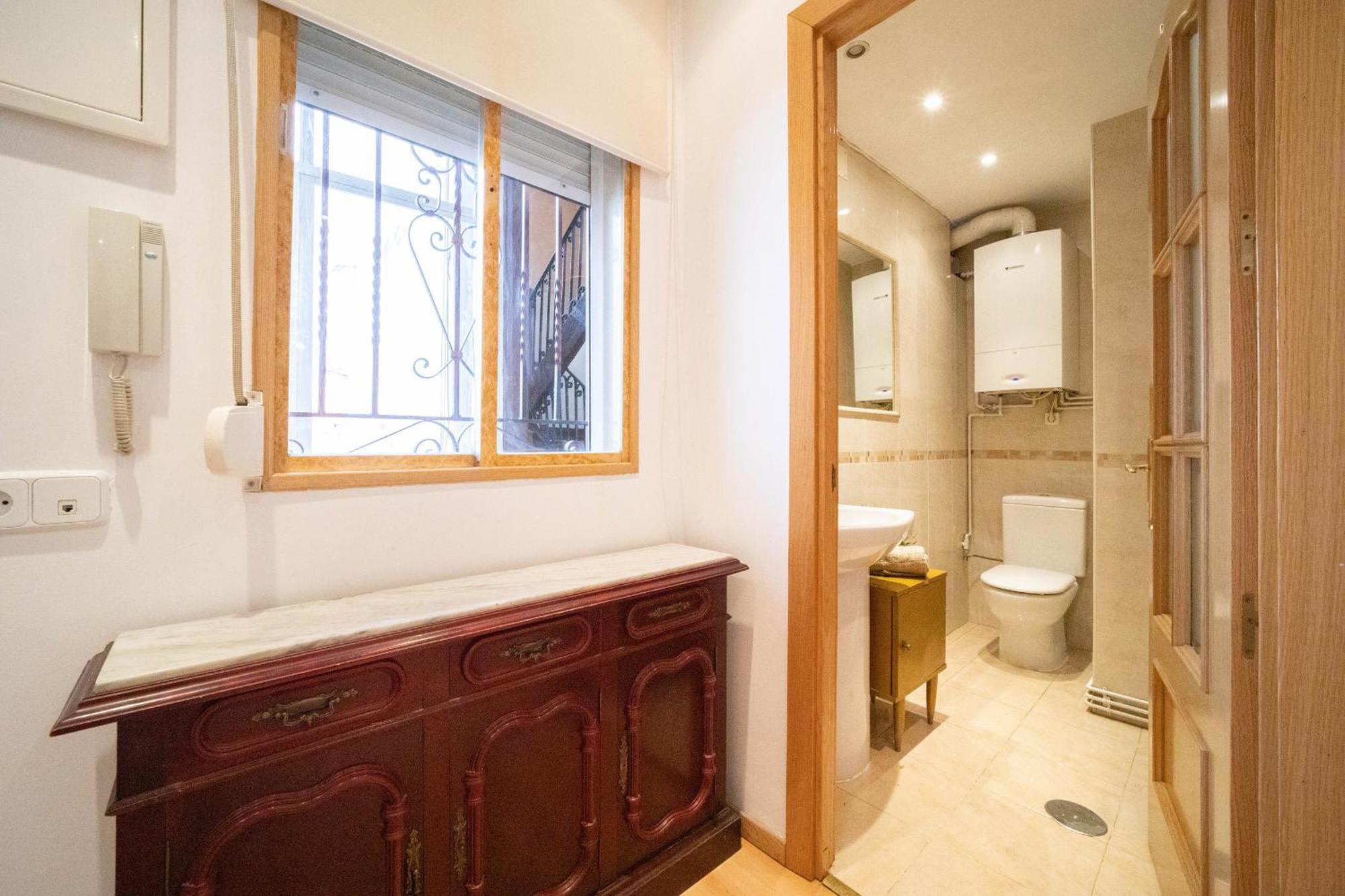 Apartamento Con Encanto Y Luz En Pleno Centro Madrid Exterior photo